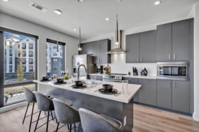Tria - 3 Condos - Odyssey